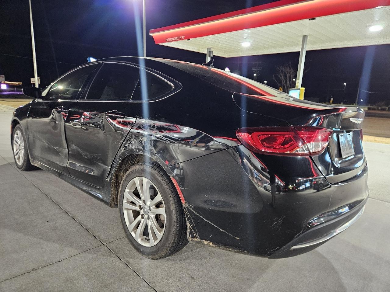 Chrysler 200 4dr Sdn Limited Platinum FWD 2016