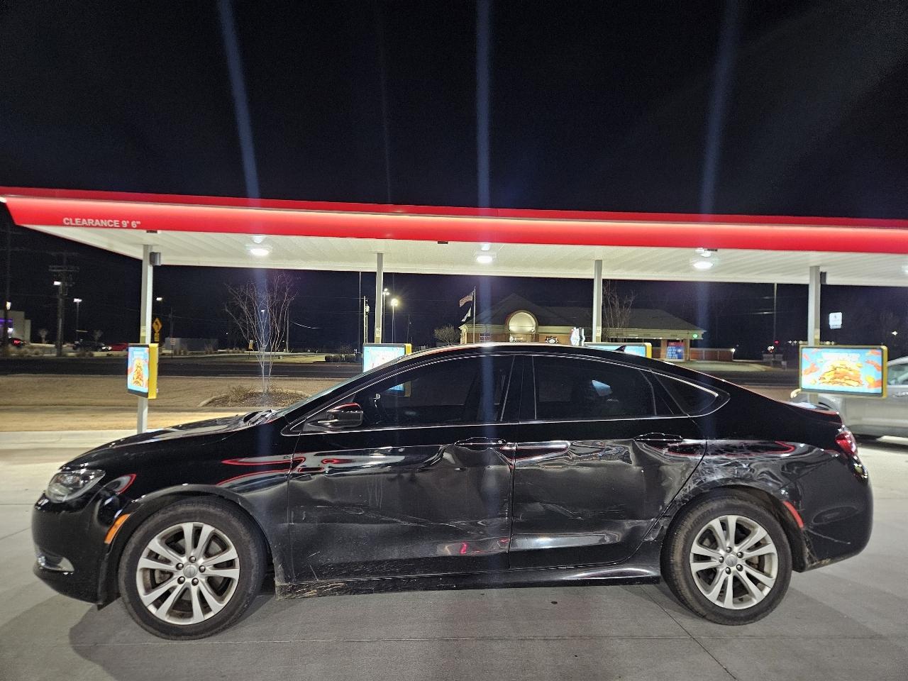 Chrysler 200 4dr Sdn Limited Platinum FWD 2016