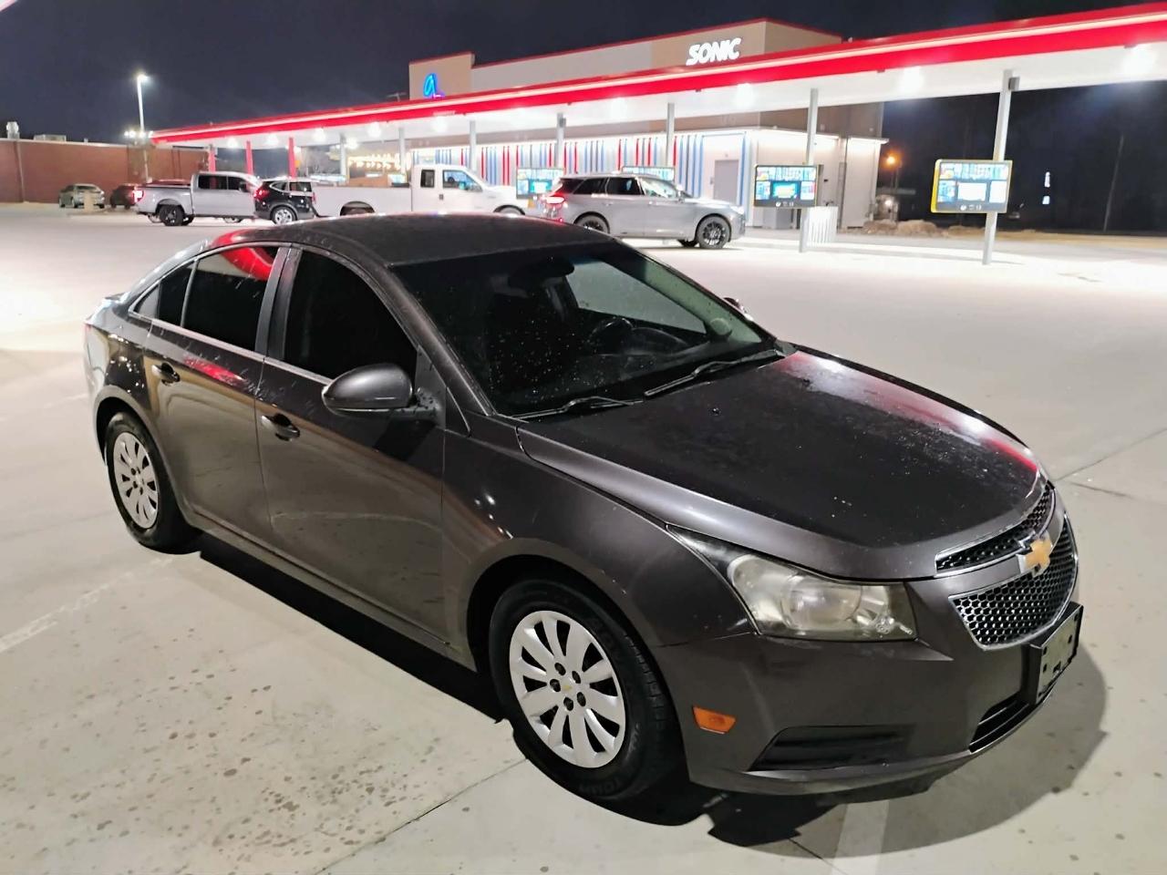 Chevrolet Cruze 4dr Sdn LT w/1LT 2011