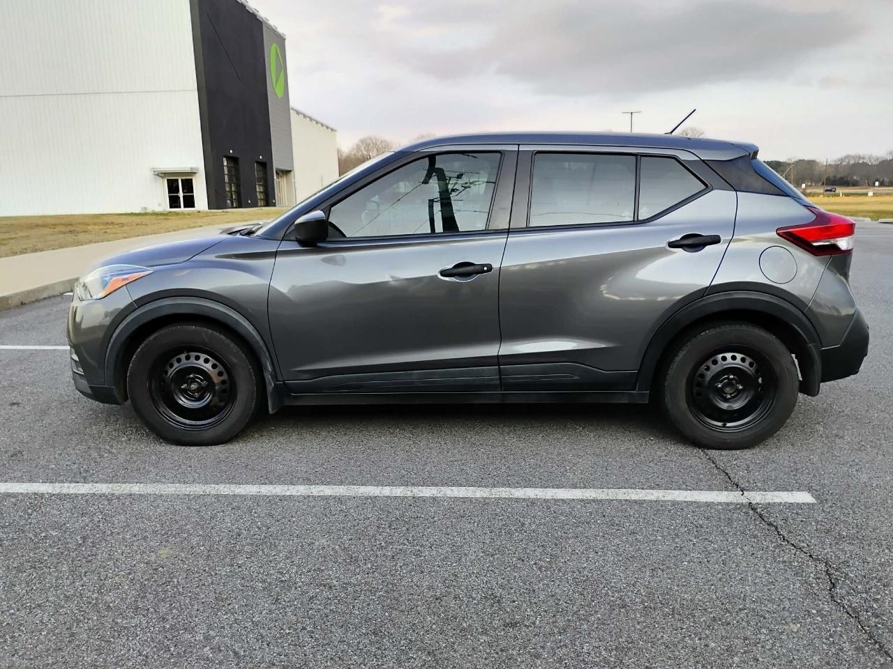 Nissan Kicks S FWD 2020