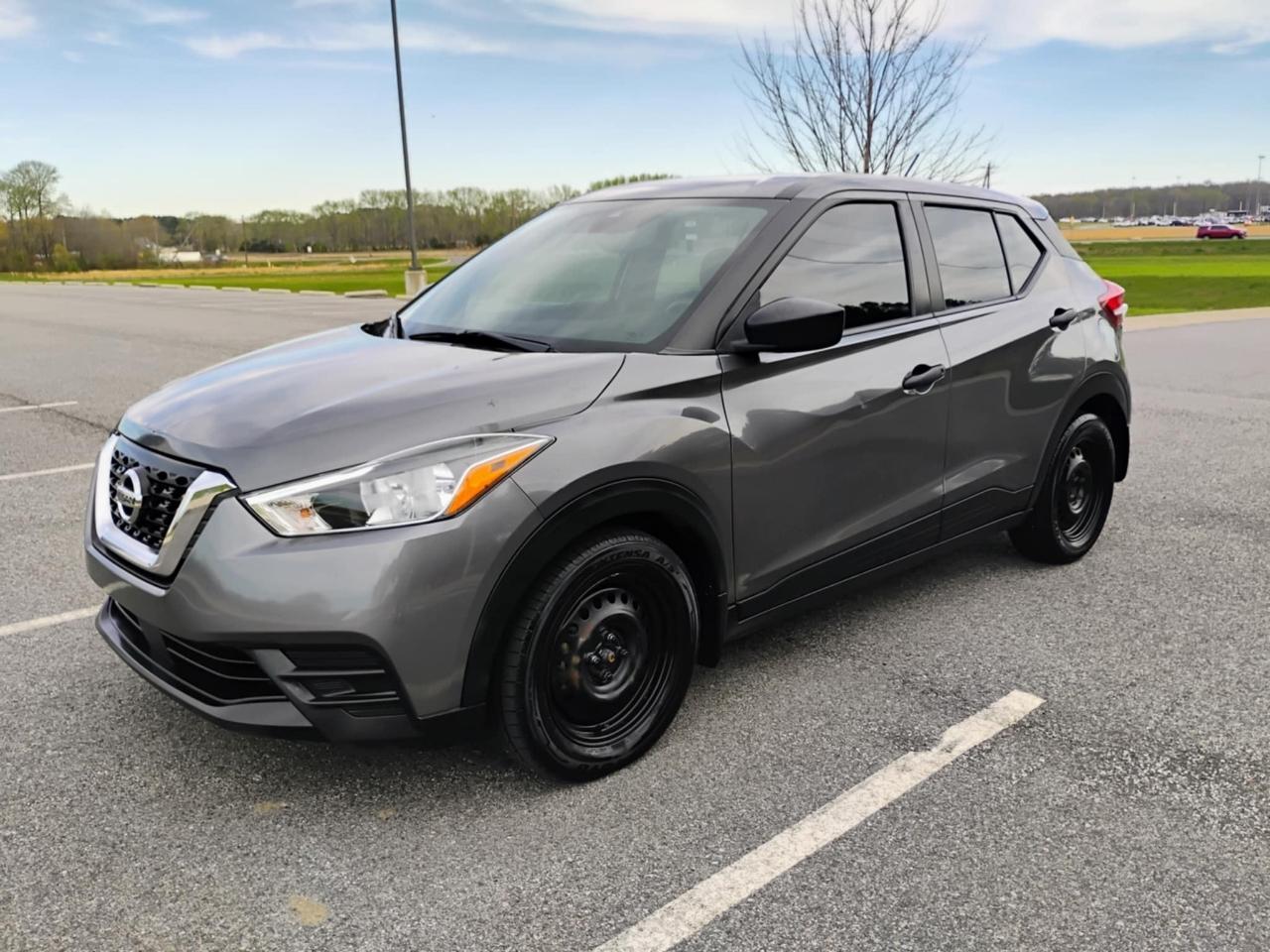 2020 Nissan Kicks S FWD