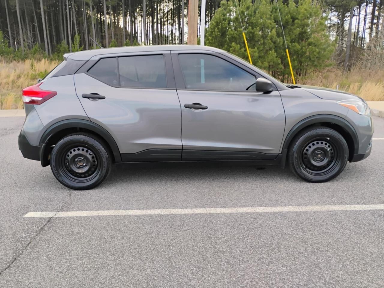 Nissan Kicks S FWD 2020