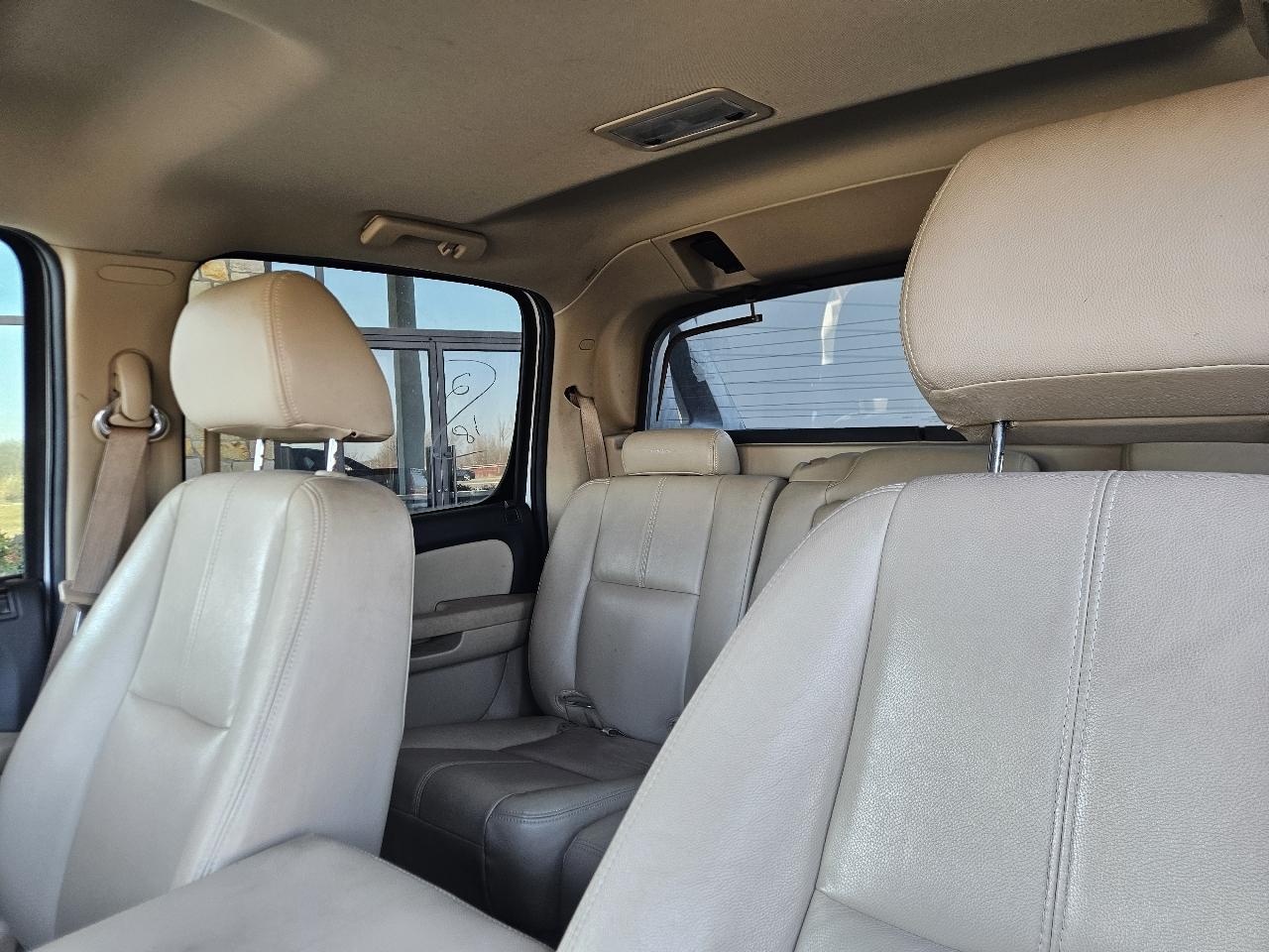 Chevrolet Avalanche 2WD Crew Cab 130" LS 2008