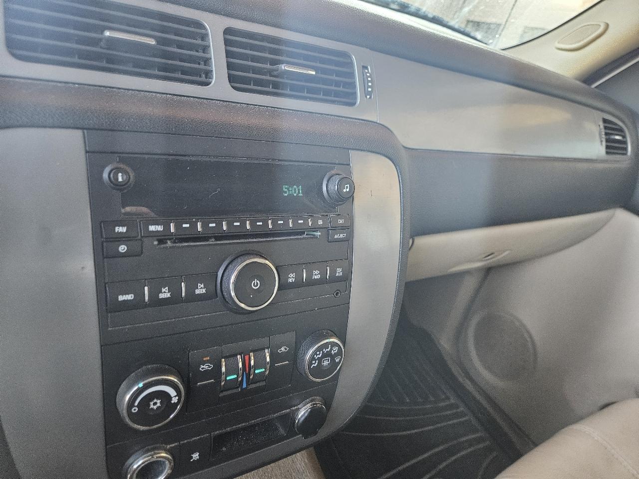 Chevrolet Avalanche 2WD Crew Cab 130" LS 2008