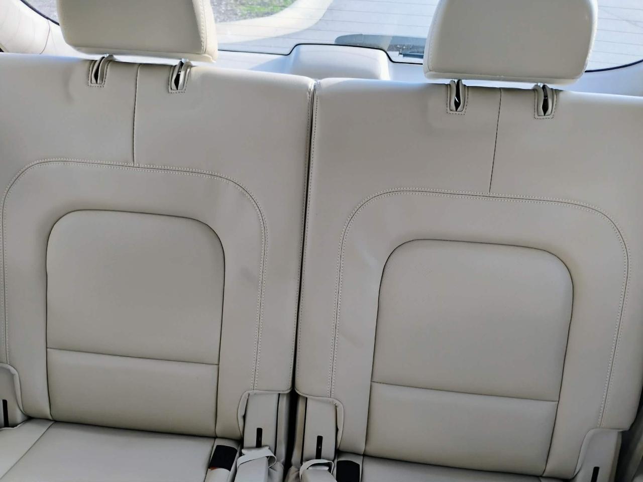 Hyundai Veracruz FWD 4dr Limited 2012