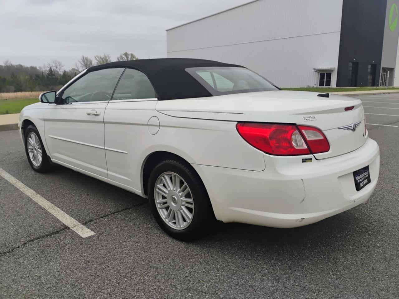 Chrysler Sebring 2dr Conv Touring FWD 2008