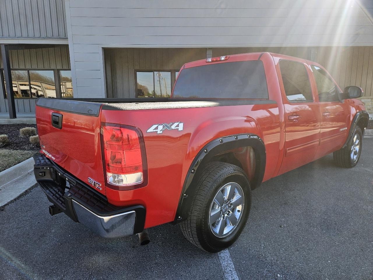 GMC Sierra 1500 4WD Crew Cab 143.5" SLT 2012