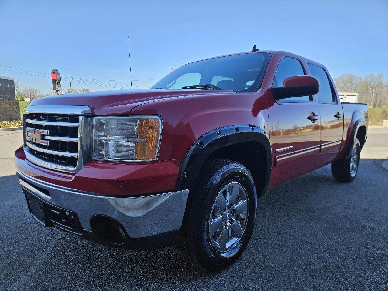 GMC Sierra 1500 4WD Crew Cab 143.5" SLT 2012