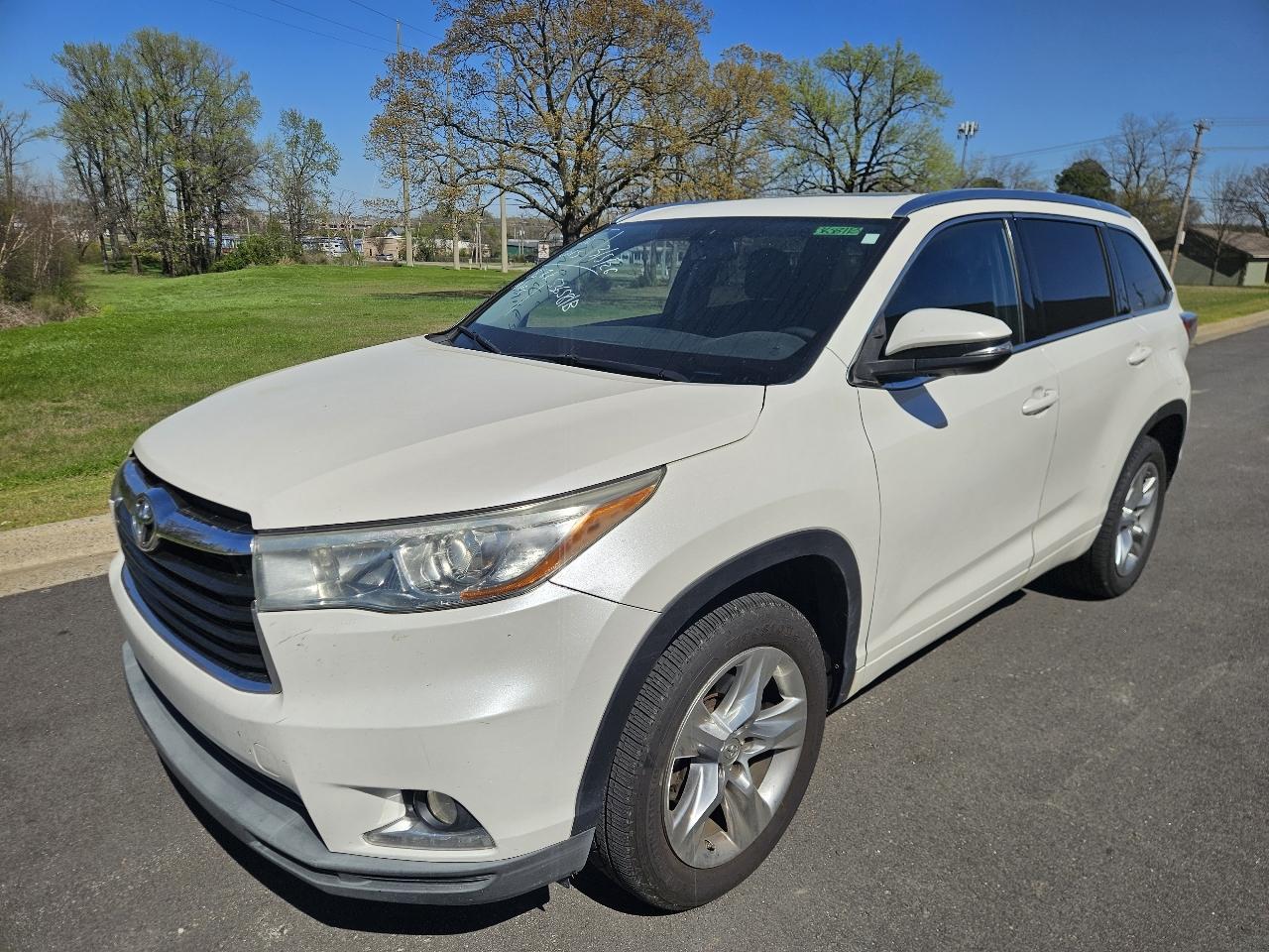 Toyota Highlander FWD 4dr V6 Limited (Natl) 2015