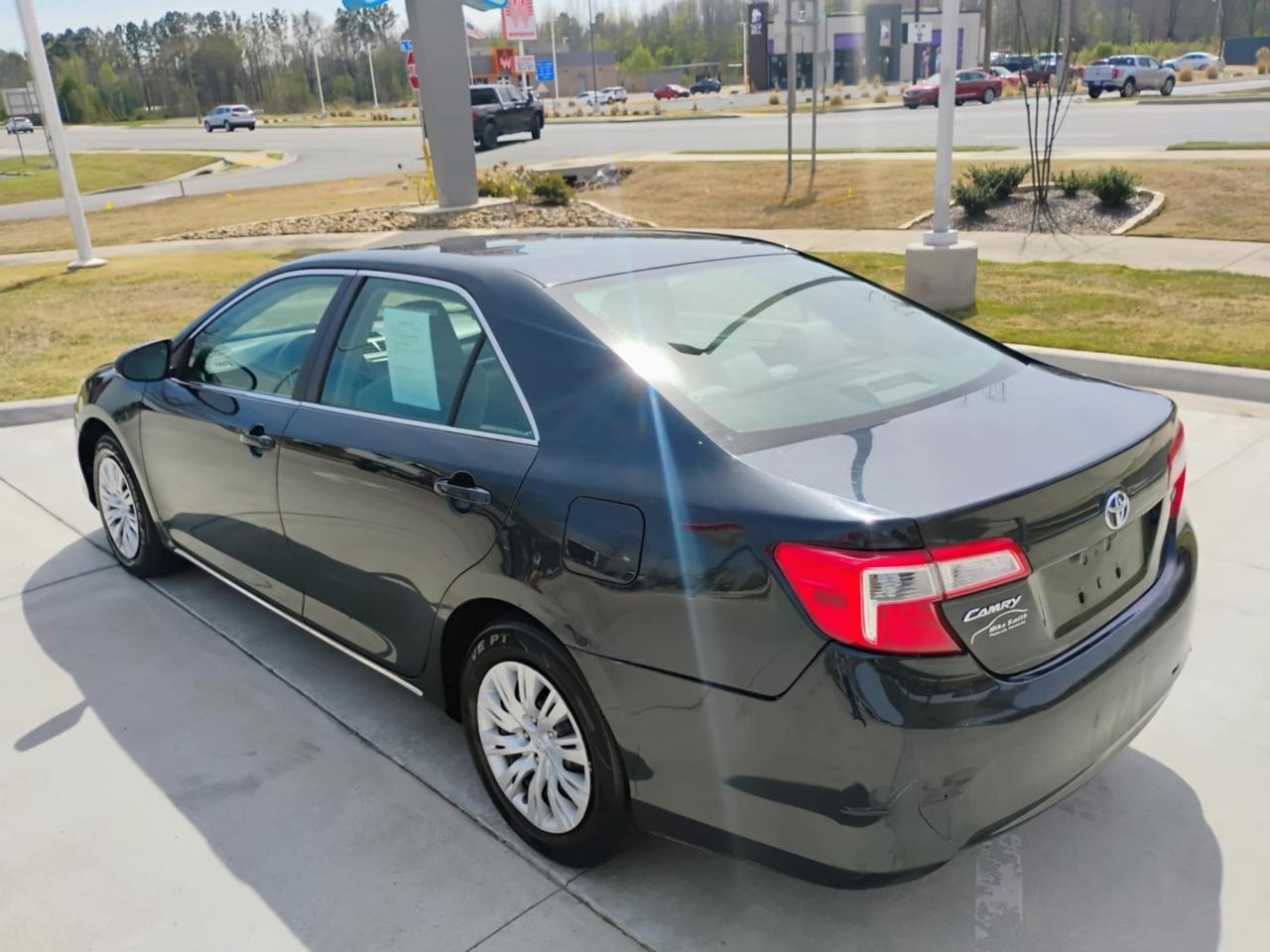 Toyota Camry 4dr Sdn I4 Auto SE Sport Limited Edition (Natl) 2012
