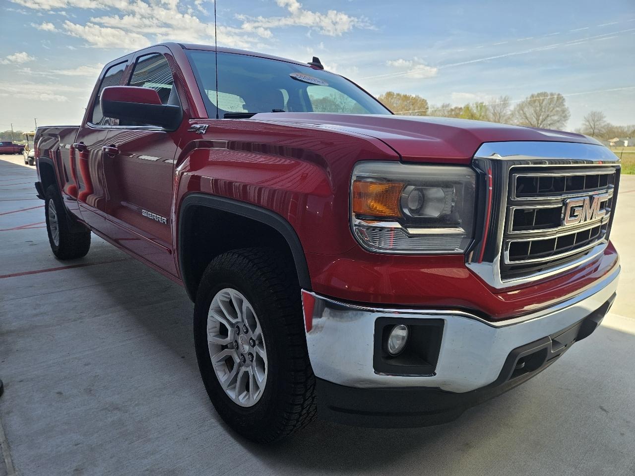 GMC Sierra 1500 4WD Double Cab 143.5" SLE 2015