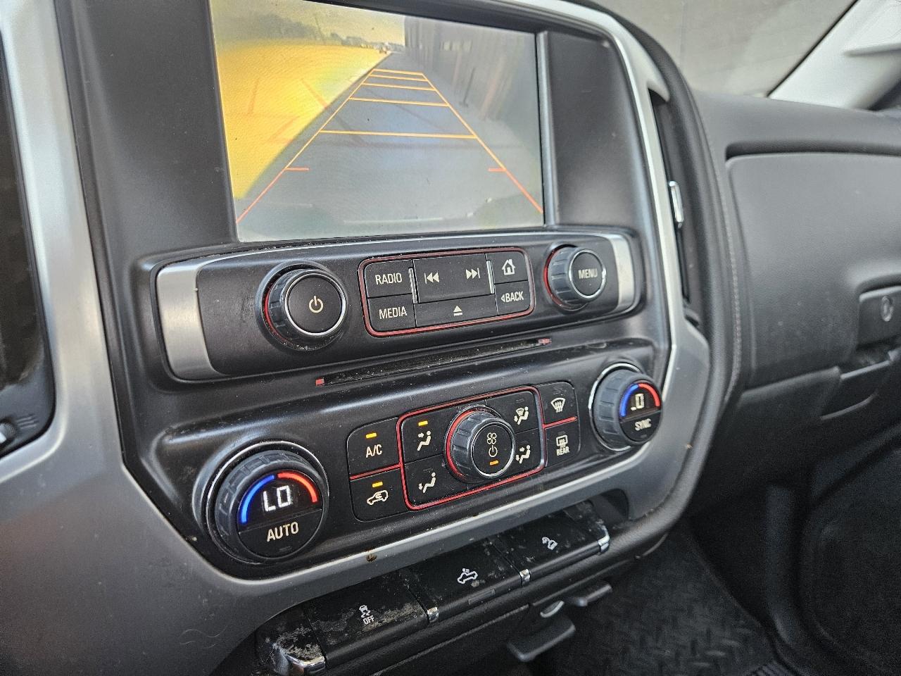 GMC Sierra 1500 4WD Double Cab 143.5" SLE 2015