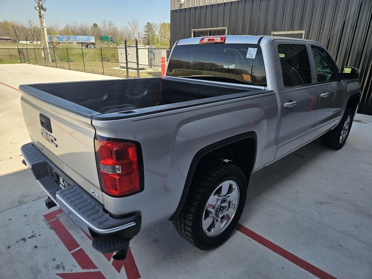 GMC Sierra 1500 2WD Crew Cab 143.5" SLE 2014