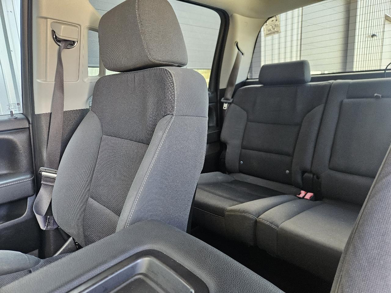 GMC Sierra 1500 2WD Crew Cab 143.5" SLE 2014