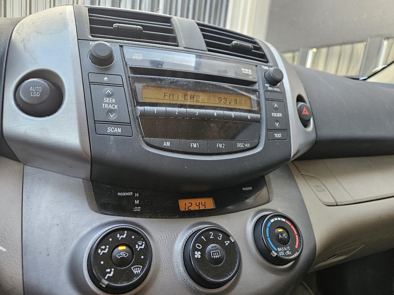 Toyota RAV4 2WD 4dr 4-cyl (Natl) 2007