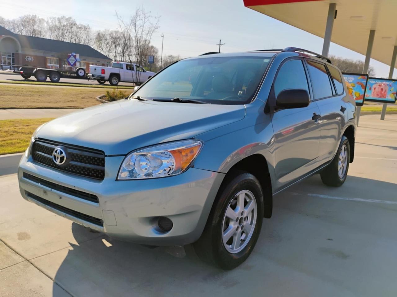 Toyota RAV4 2WD 4dr 4-cyl (Natl) 2007