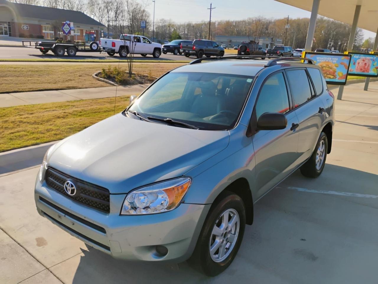 Toyota RAV4 2WD 4dr 4-cyl (Natl) 2007