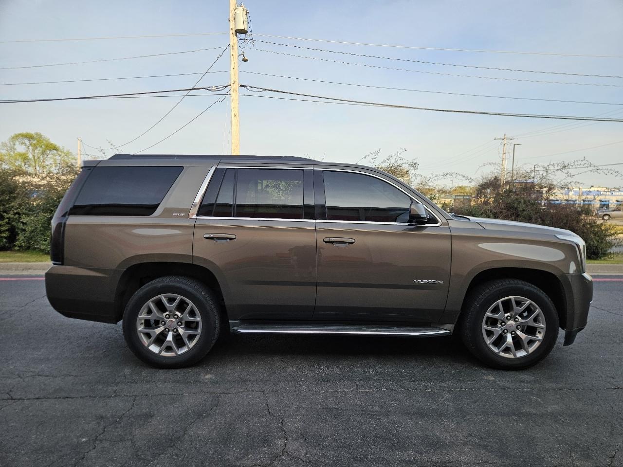 GMC Yukon 4WD 4dr SLT 2016