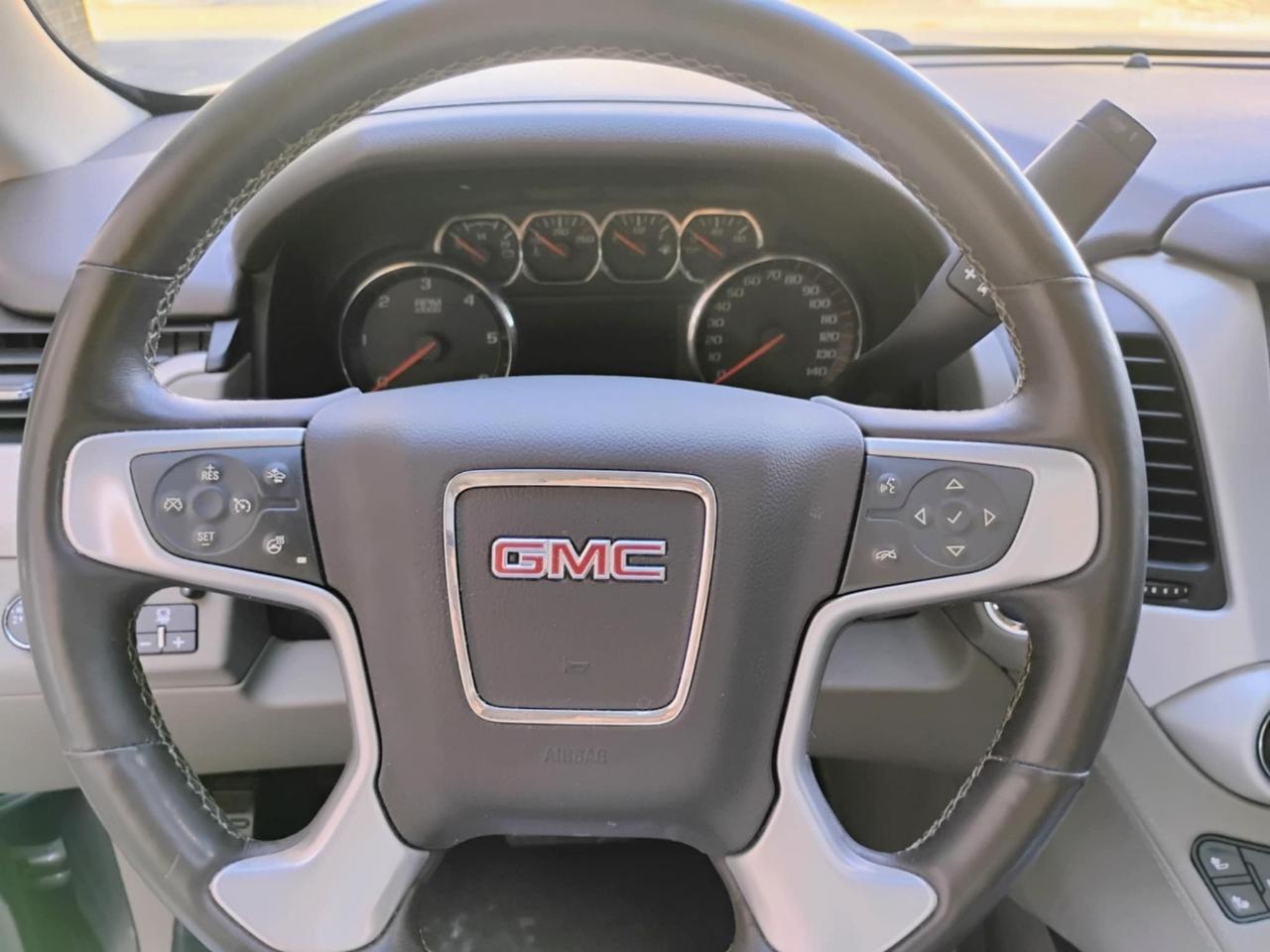 GMC Yukon 4WD 4dr SLT 2016