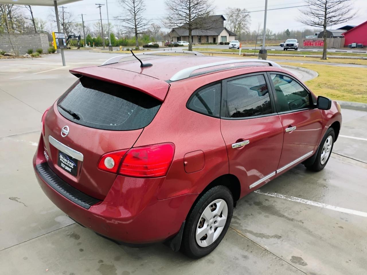 Nissan Rogue Select FWD 4dr S 2014