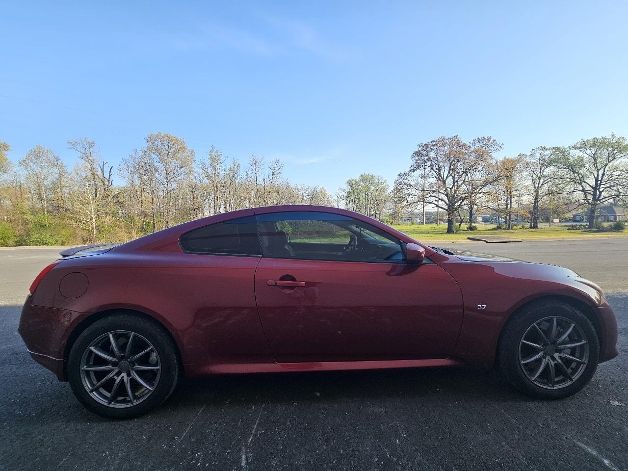Infiniti Q60 Coupe 2dr Auto AWD 2015