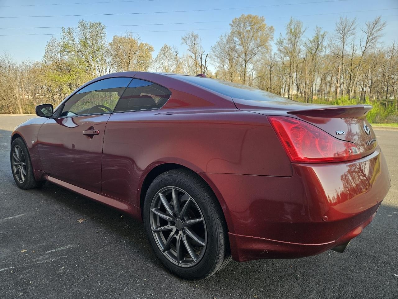 Infiniti Q60 Coupe 2dr Auto AWD 2015