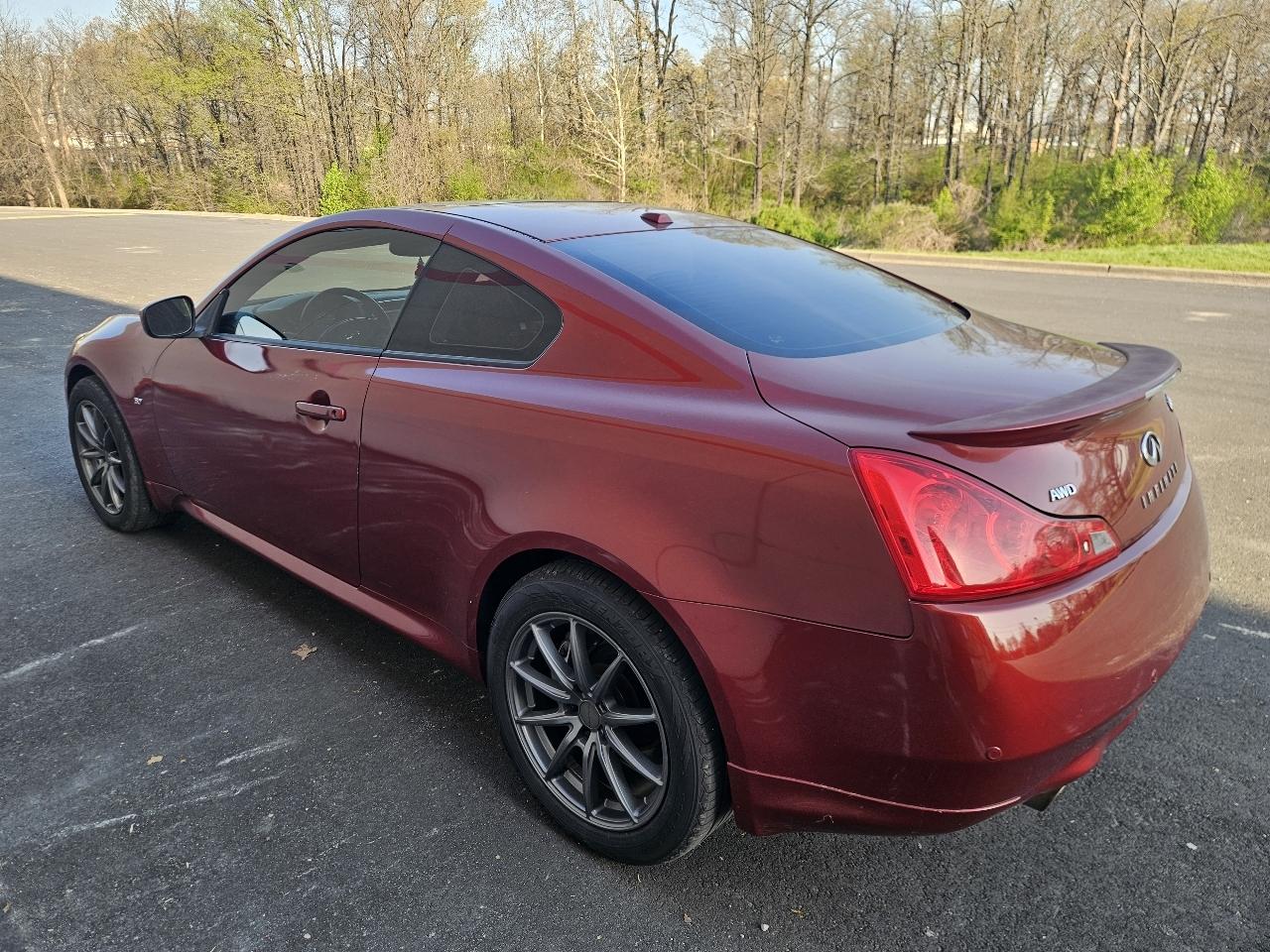 Infiniti Q60 Coupe 2dr Auto AWD 2015