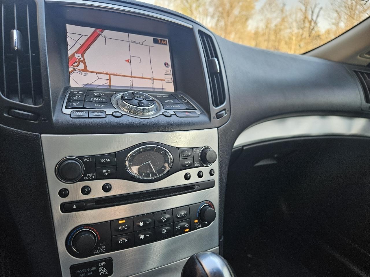 Infiniti Q60 Coupe 2dr Auto AWD 2015