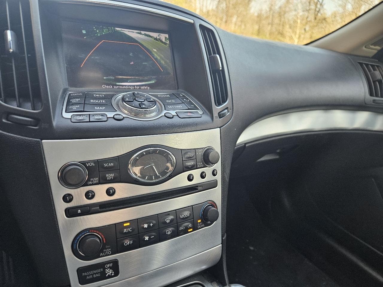 Infiniti Q60 Coupe 2dr Auto AWD 2015