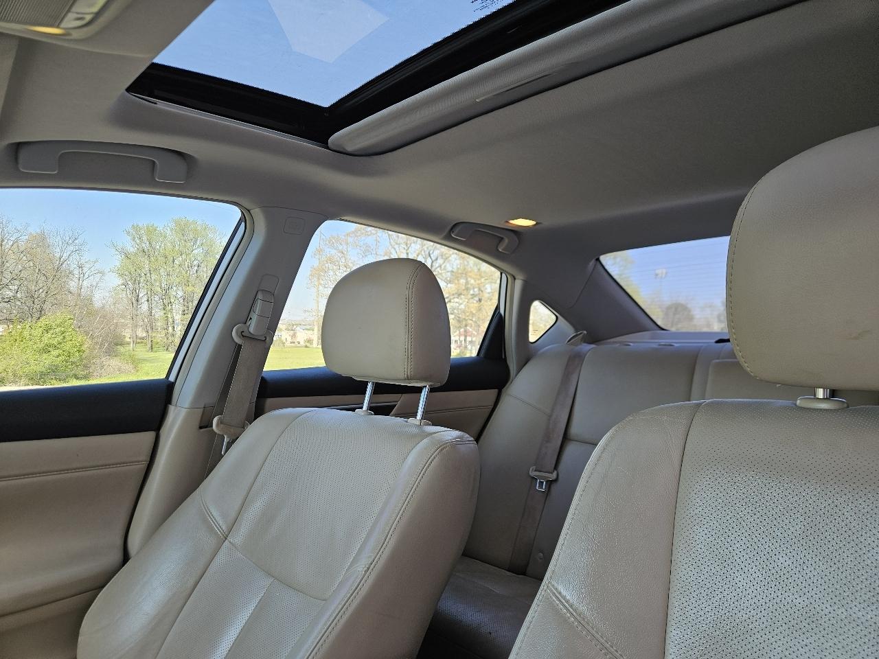 Nissan Altima 4dr Sdn V6 3.5 SL 2013