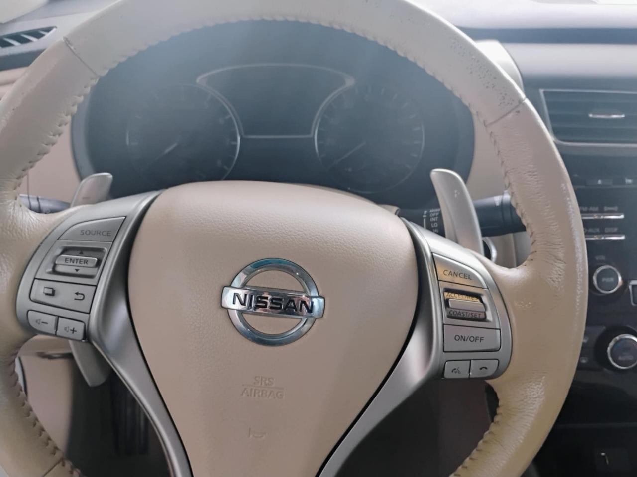 Nissan Altima 4dr Sdn V6 3.5 SL 2013