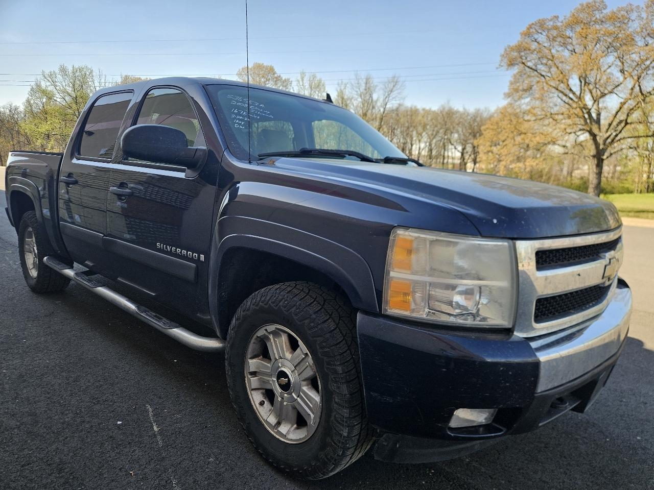 Chevrolet Silverado 1500 4WD Crew Cab 143.5" LT w/2LT 2008
