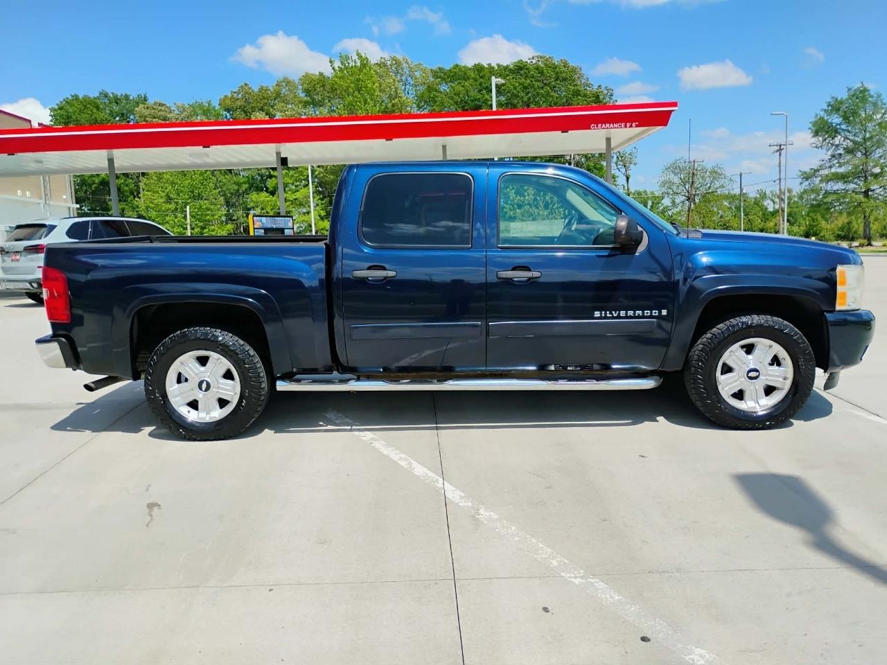 Chevrolet Silverado 1500 4WD Crew Cab 143.5" LT w/2LT 2008