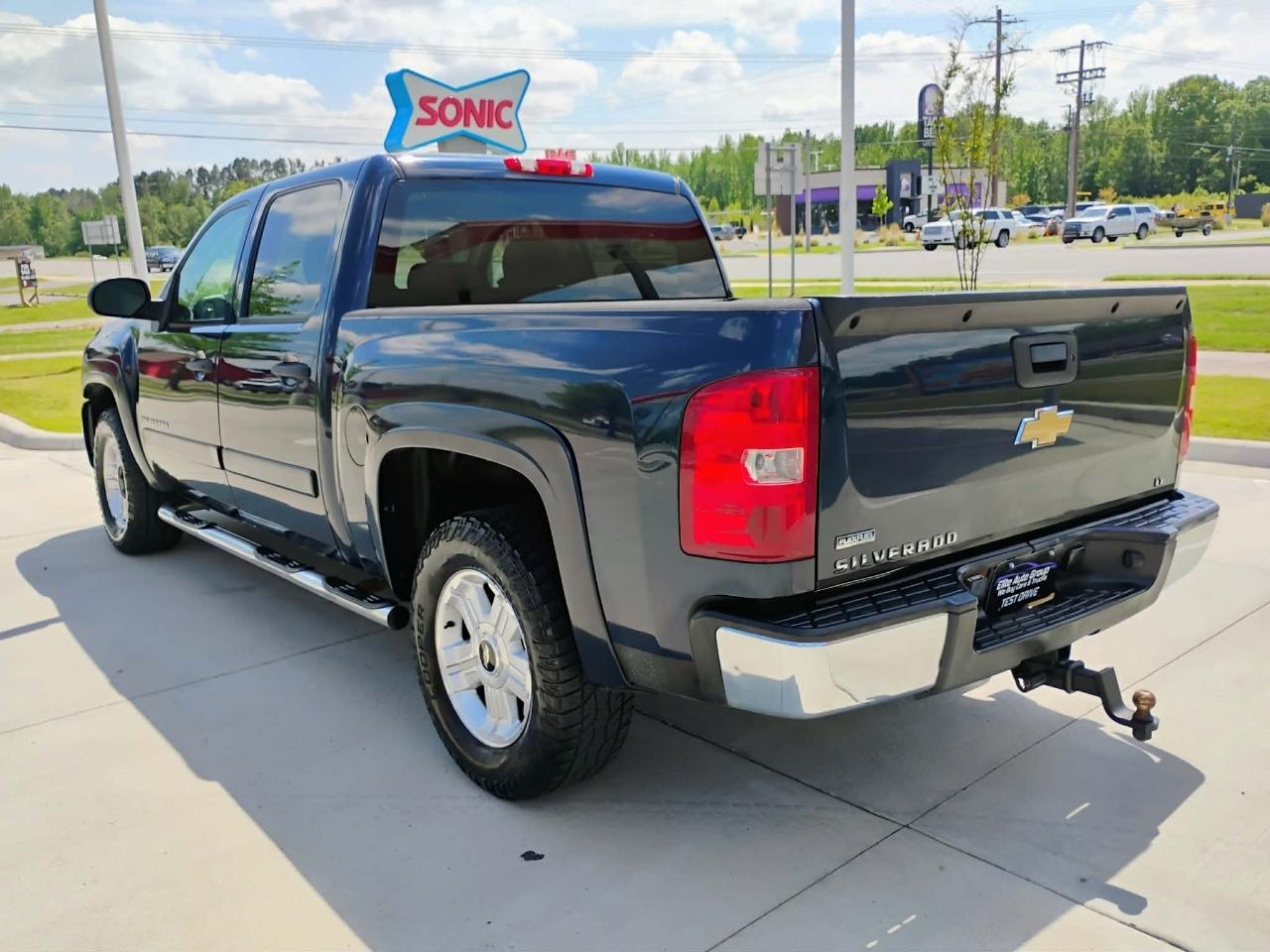 Chevrolet Silverado 1500 4WD Crew Cab 143.5" LT w/2LT 2008