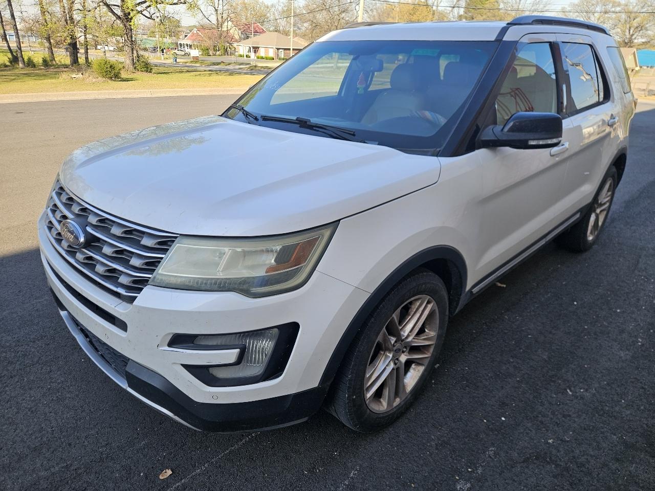 Ford Explorer FWD 4dr XLT 2016