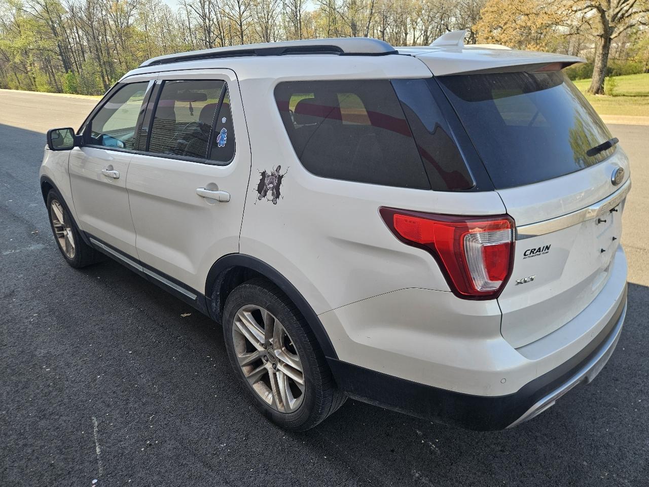 Ford Explorer FWD 4dr XLT 2016