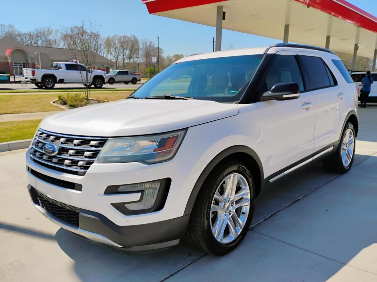 Ford Explorer FWD 4dr XLT 2016