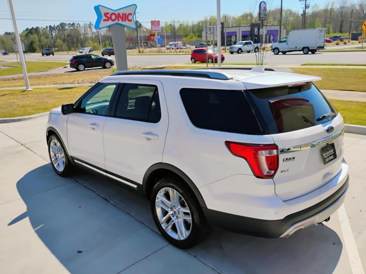 Ford Explorer FWD 4dr XLT 2016