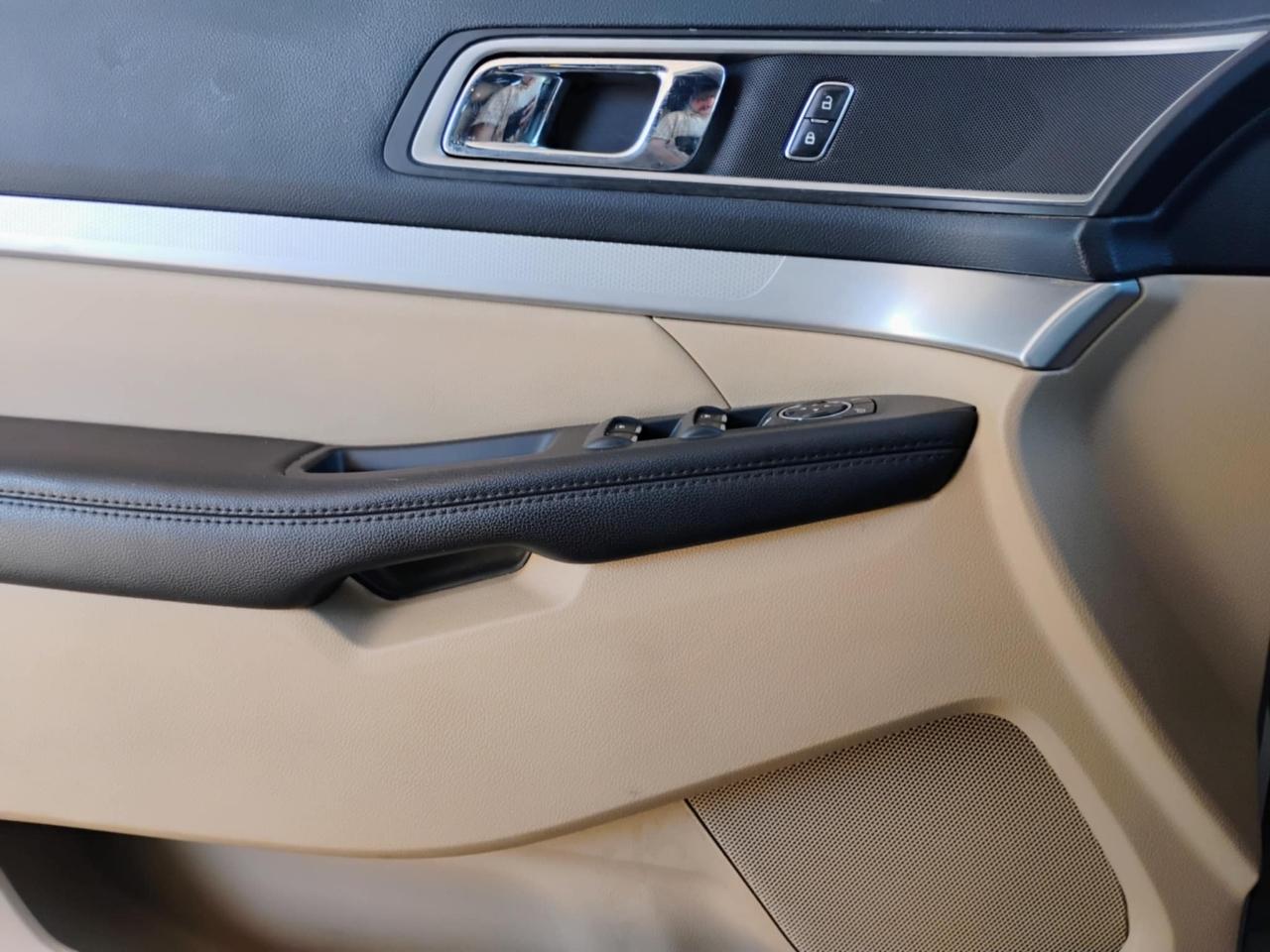 Ford Explorer FWD 4dr XLT 2016