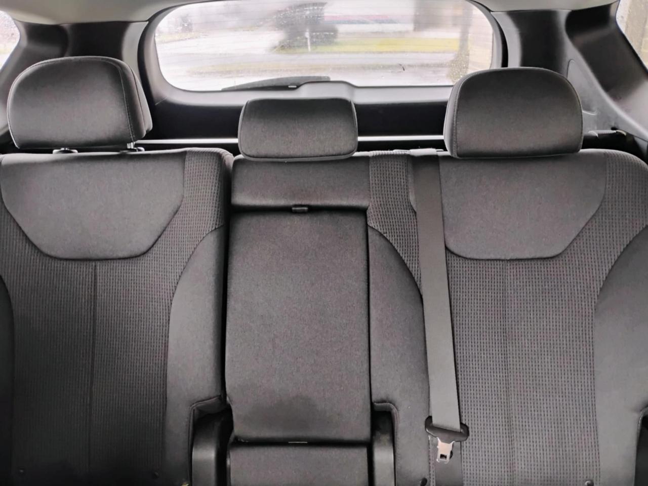 Hyundai Santa Fe SEL 2.4L Auto FWD 2019