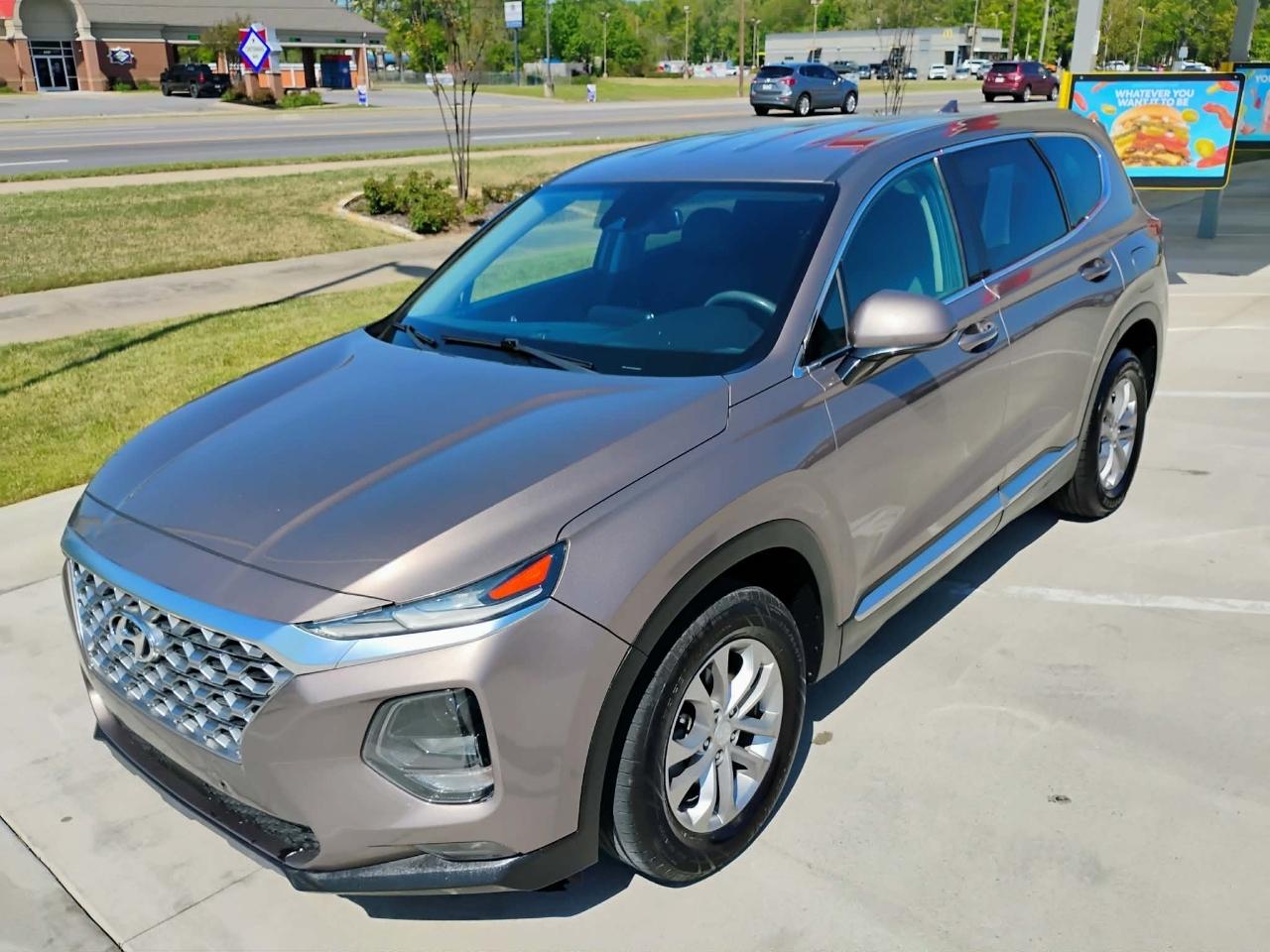Hyundai Santa Fe SEL 2.4L Auto FWD 2019