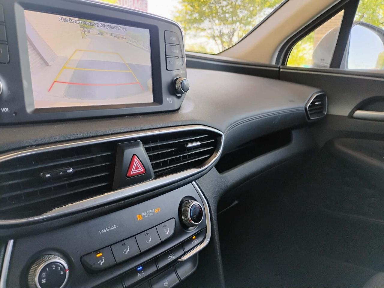 Hyundai Santa Fe SEL 2.4L Auto FWD 2019