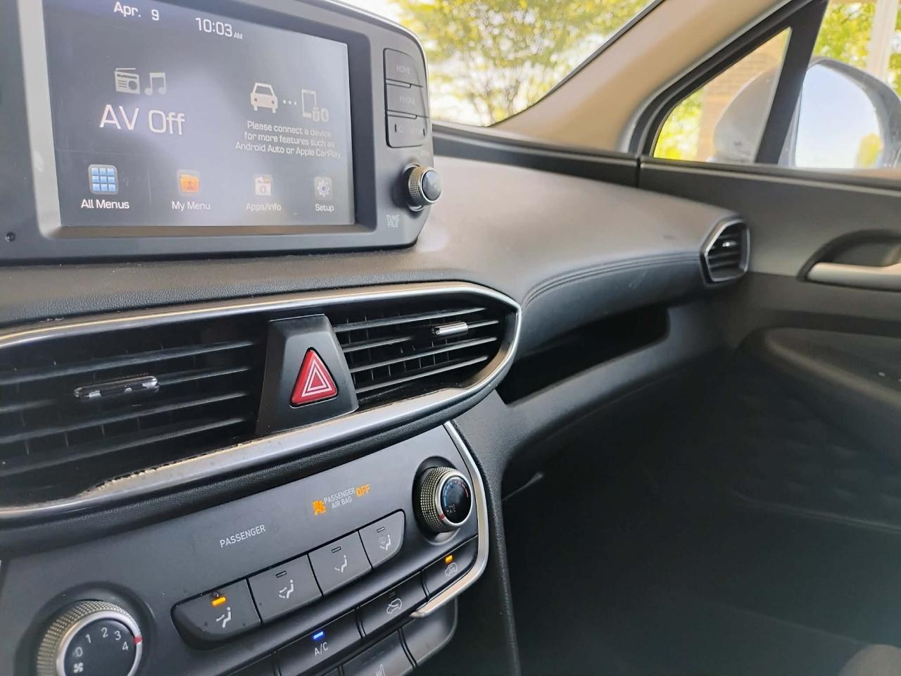 Hyundai Santa Fe SEL 2.4L Auto FWD 2019