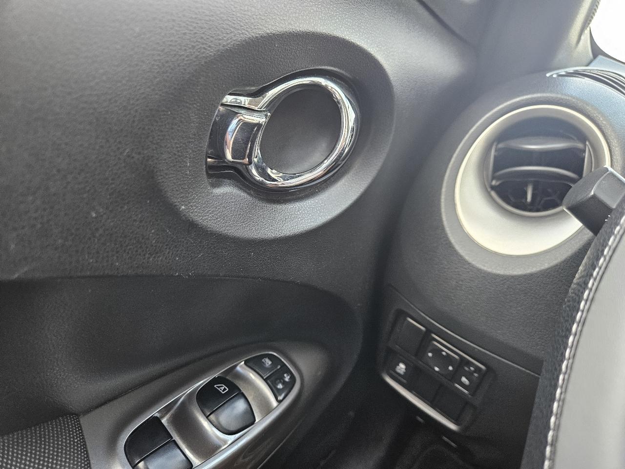 Nissan Juke 5dr Wgn CVT SL FWD 2013