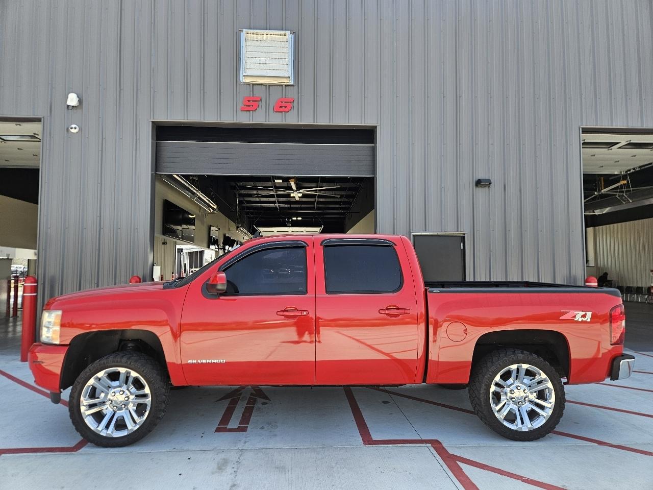 Chevrolet Silverado 1500 4WD Crew Cab 143.5" LTZ 2010