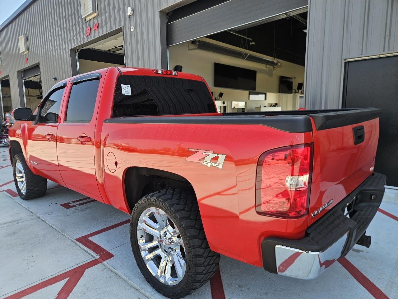 Chevrolet Silverado 1500 4WD Crew Cab 143.5" LTZ 2010