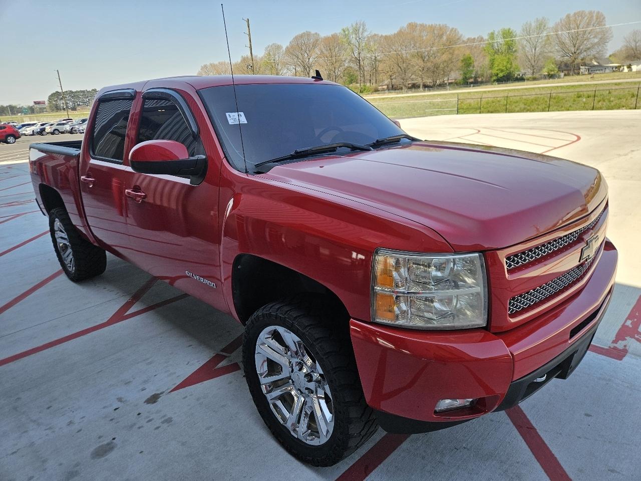 Chevrolet Silverado 1500 4WD Crew Cab 143.5" LTZ 2010