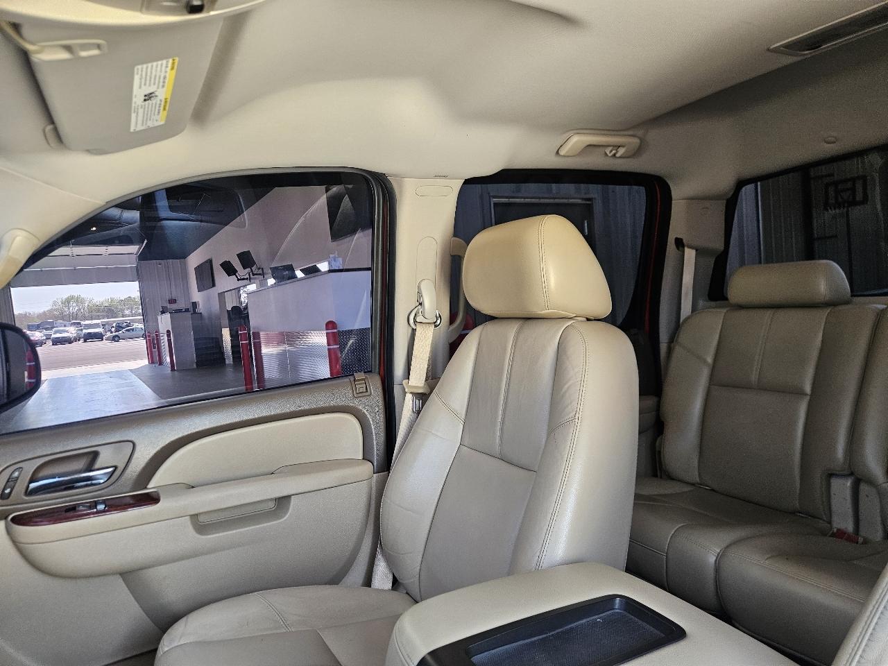 Chevrolet Silverado 1500 4WD Crew Cab 143.5" LTZ 2010