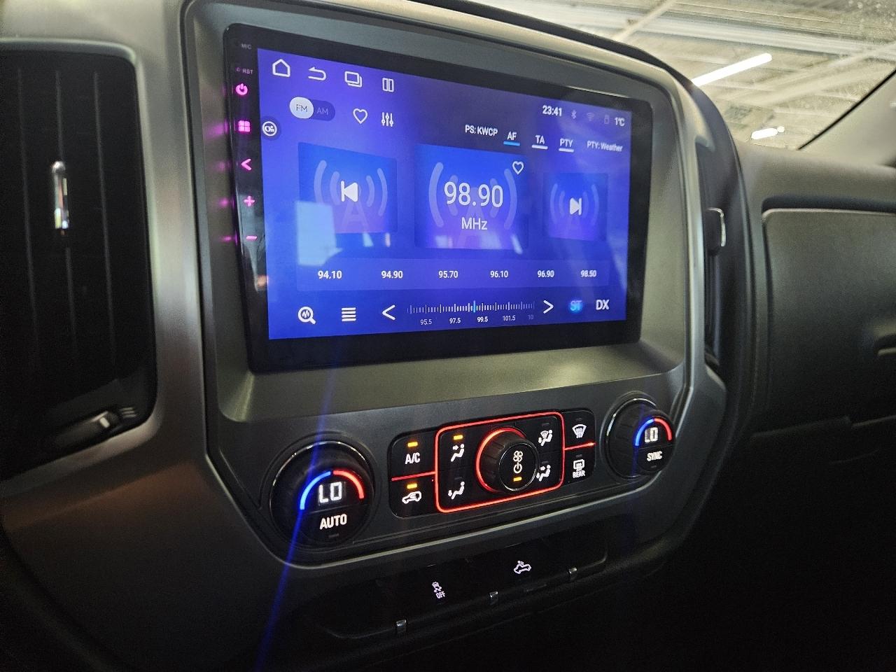 GMC Sierra 1500 4WD Double Cab 143.5" SLE 2015