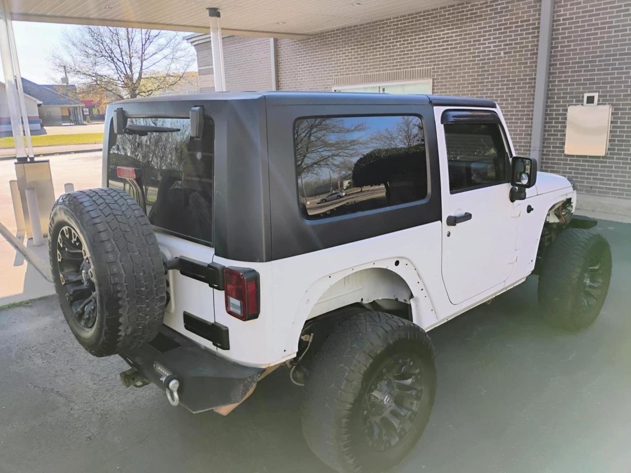 Jeep Wrangler 4WD 2dr Sport 2010